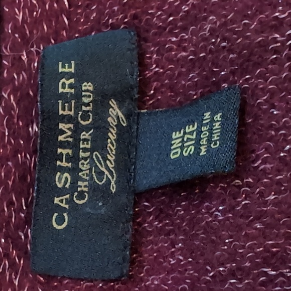 Cashmere blend Charter Club oversized wrap scarf - Picture 3 of 6